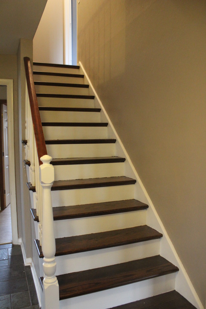 Floors, Doors & More 12 Oaks