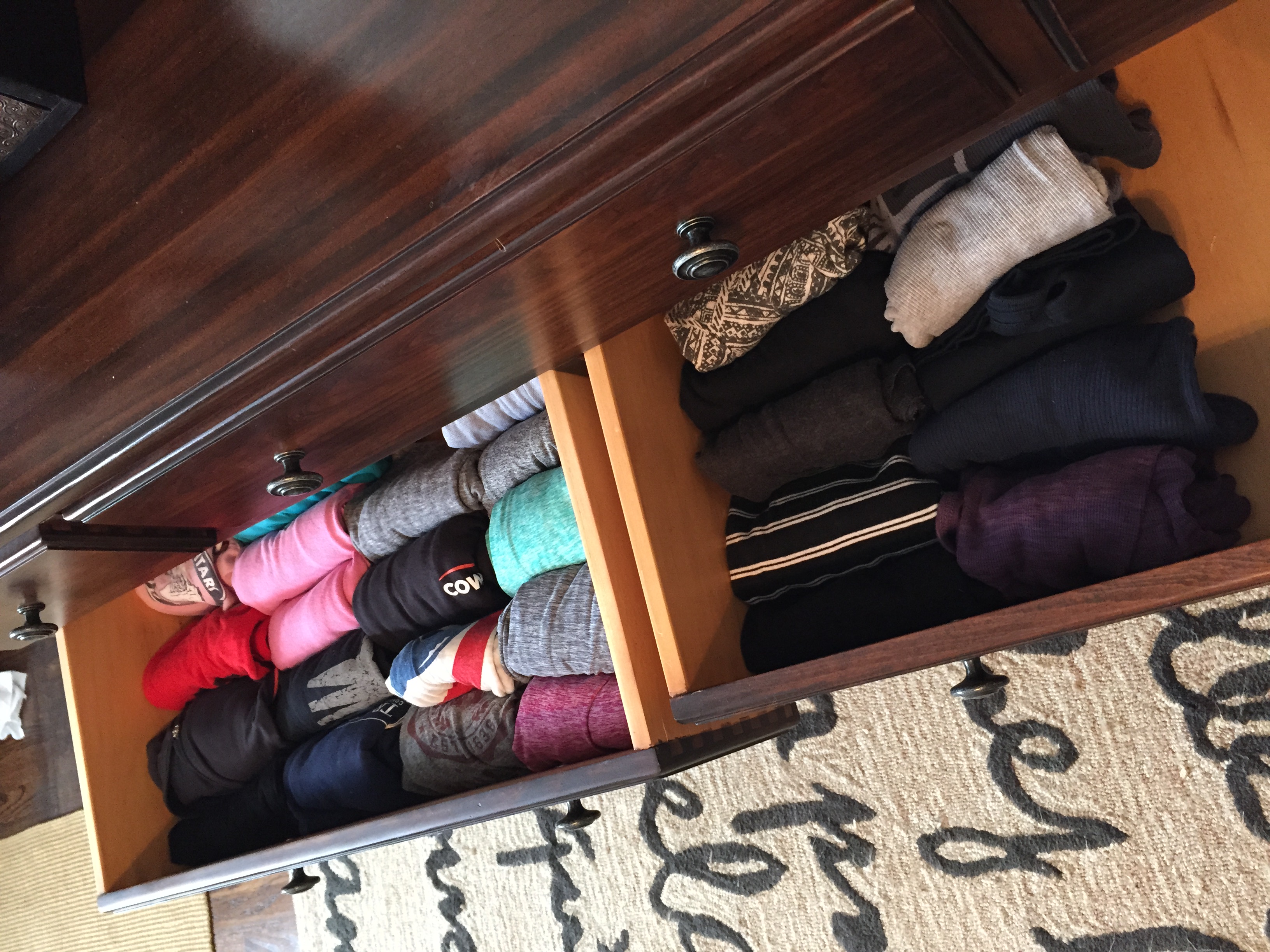 Marie Kondo Folds a Perfect Underwear Drawer 