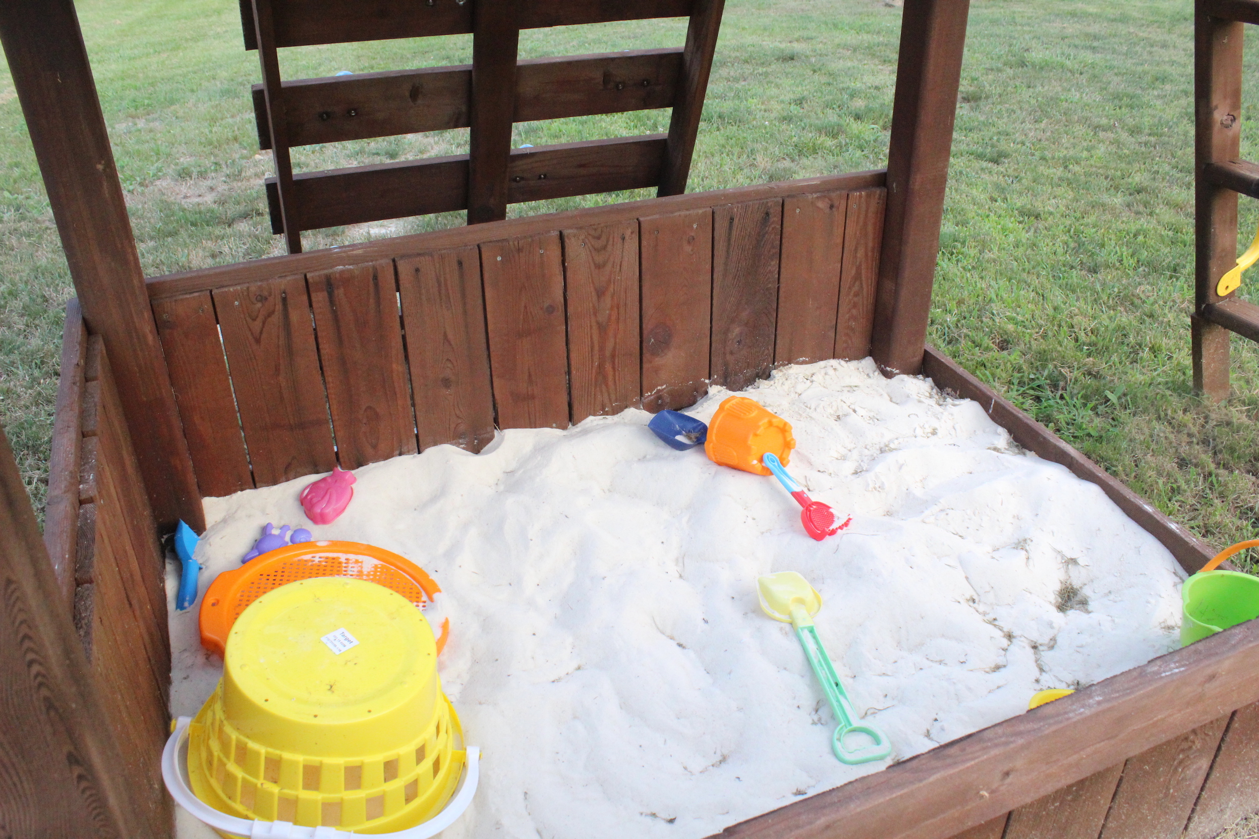 kids sandbox